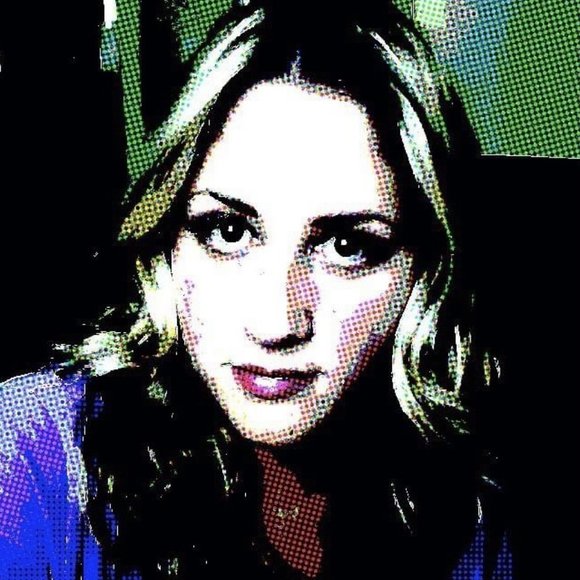 Meet your Posher, Erin - Picture 1 of 1